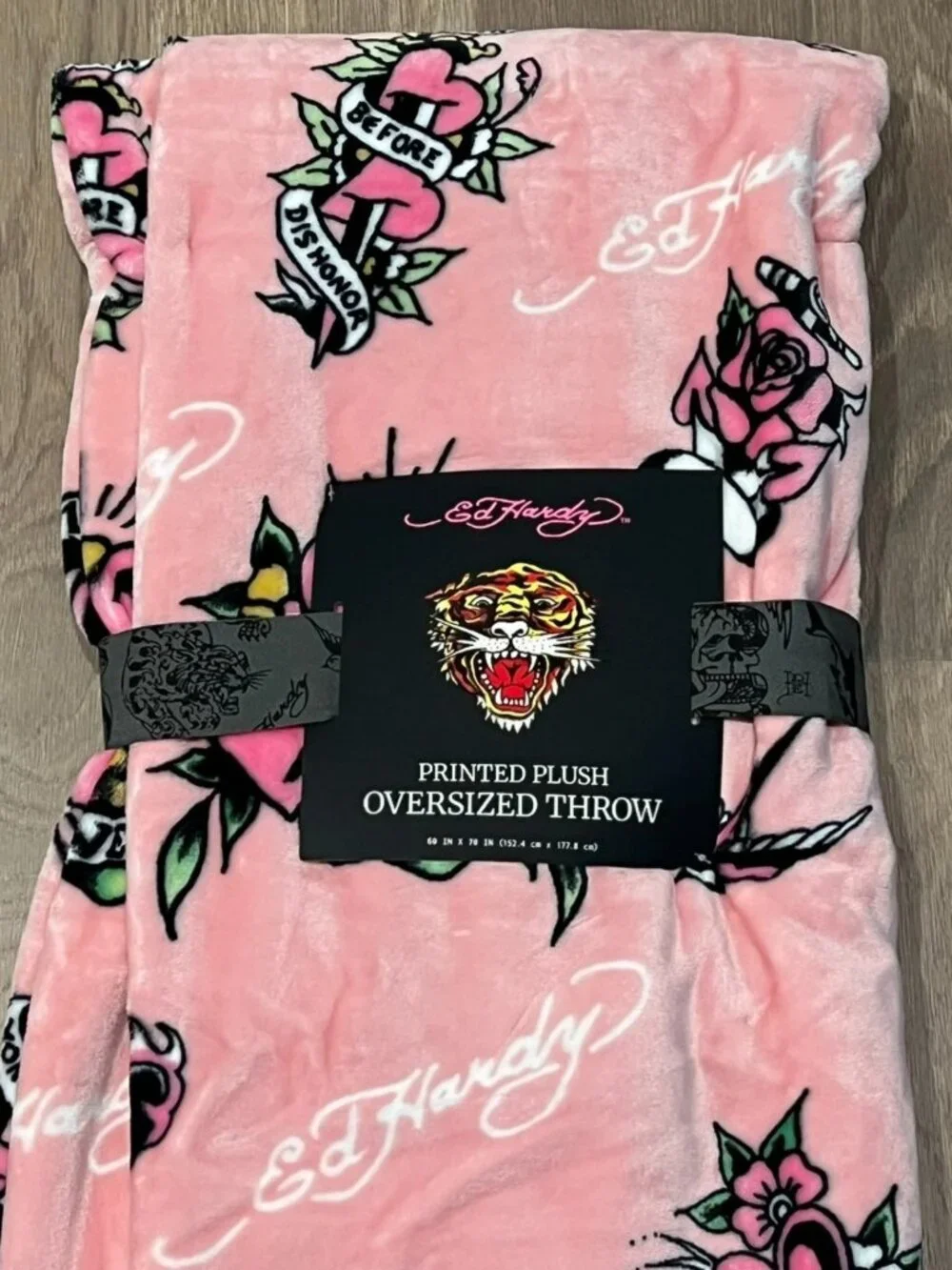 ED HARDY Pink Plush Oversized Throw Blanket 60x70 Skull Roses Floral Tattoo Y2K